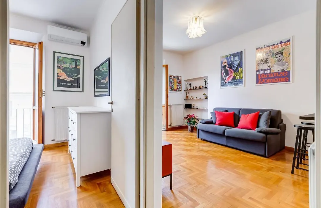 Am House Colosseo-1